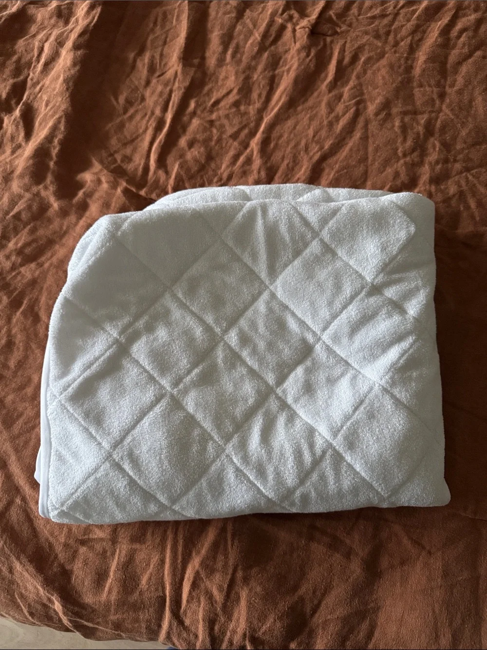 Margaux Bamboo Crib Mattress Protector - White